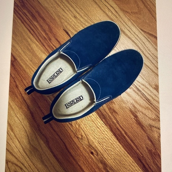 Land end slip on shoes sneakers Womens 9 Blue Suede walking comfort Beach - Picture 2 of 7
